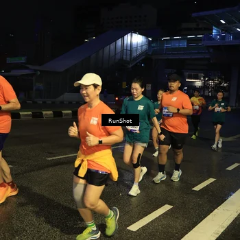 Runner Photo 7896432
