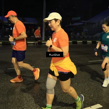 Runner Photo 7896445