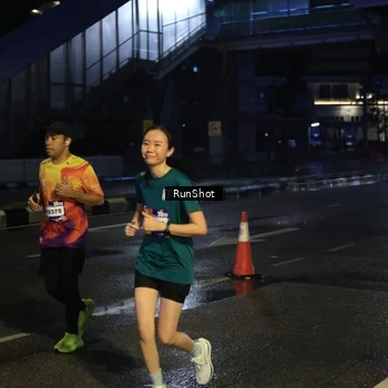 Runner Photo 7896470