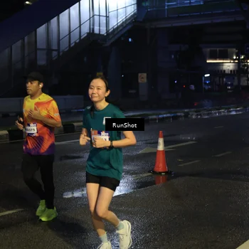 Runner Photo 7896472