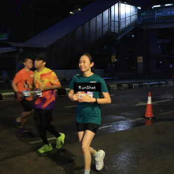 Runner Photo 7896473