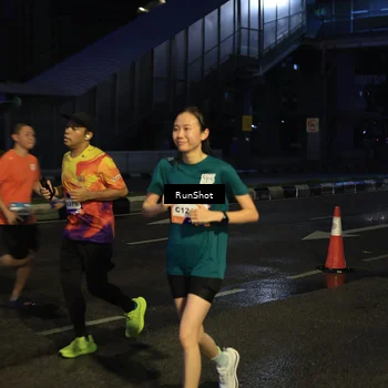 Runner Photo 7896475