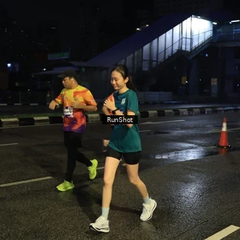 Runner Photo 7896484