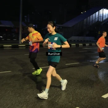 Runner Photo 7896487