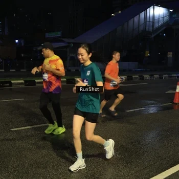 Runner Photo 7896488