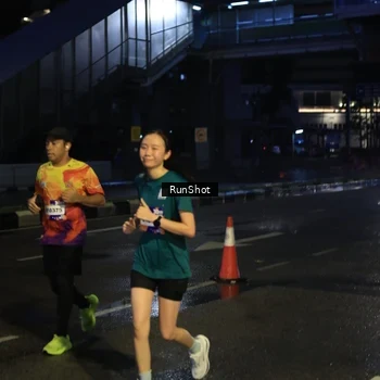 Runner Photo 7896494