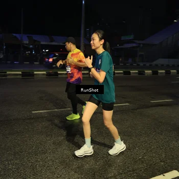 Runner Photo 7896497