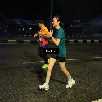 Runner Photo 7896501