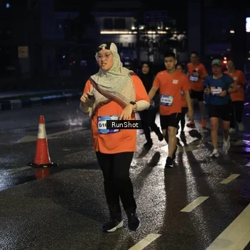 Runner Photo 7896516