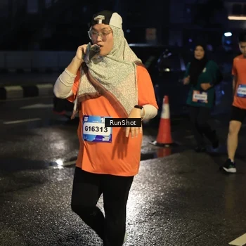 Runner Photo 7896545