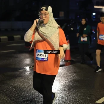 Runner Photo 7896546