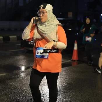 Runner Photo 7896549