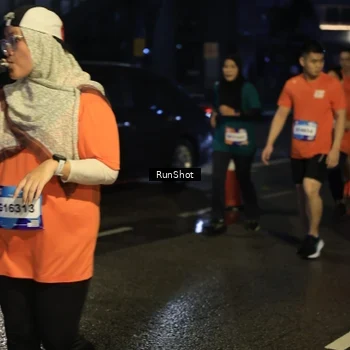 Runner Photo 7896558