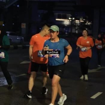 Runner Photo 7896575