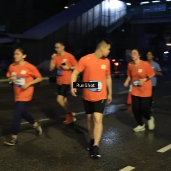 Runner Photo 7896609