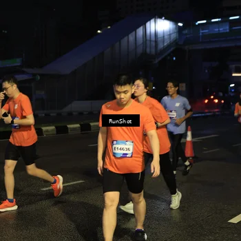 Runner Photo 7896619