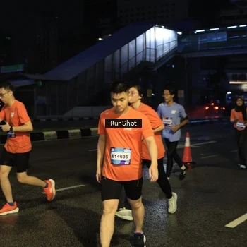 Runner Photo 7896622