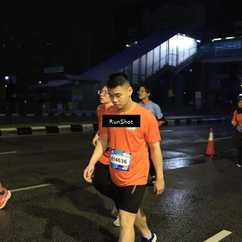 Runner Photo 7896634