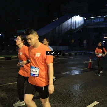 Runner Photo 7896645