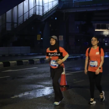 Runner Photo 7896646