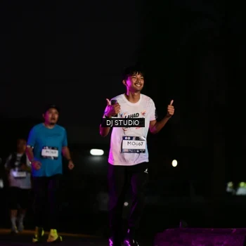 Runner Photo 7896658
