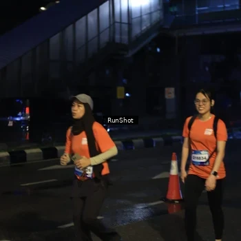 Runner Photo 7896660