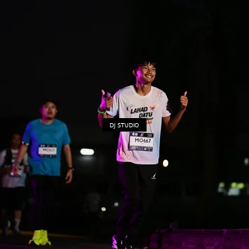 Runner Photo 7896663