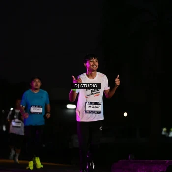 Runner Photo 7896672