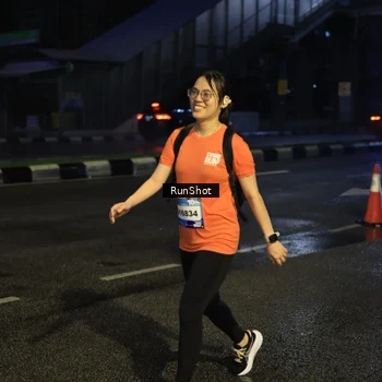 Runner Photo 7896703