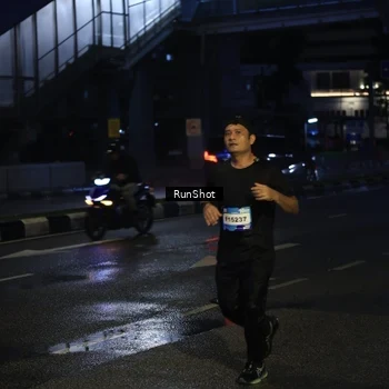 Runner Photo 7896728