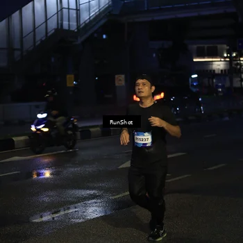 Runner Photo 7896732
