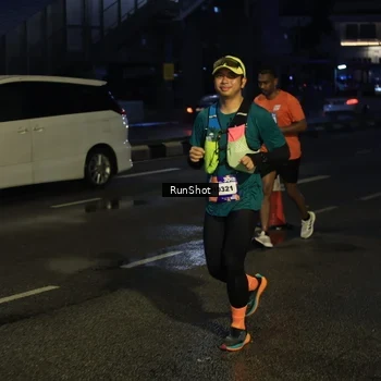 Runner Photo 7896822