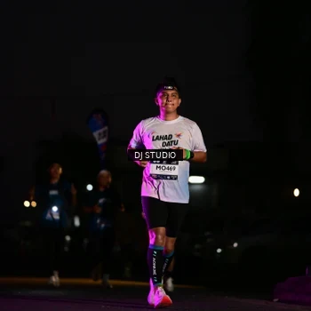 Runner Photo 7896841