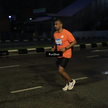 Runner Photo 7896856