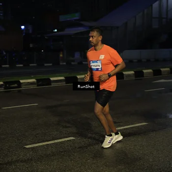 Runner Photo 7896872