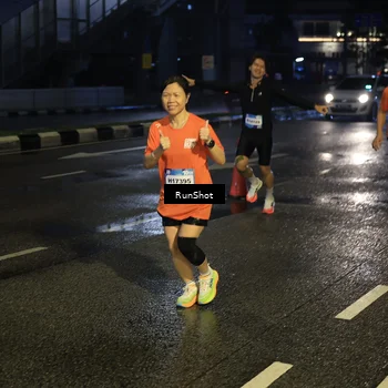 Runner Photo 7896873