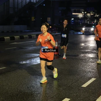 Runner Photo 7896879