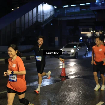 Runner Photo 7896882
