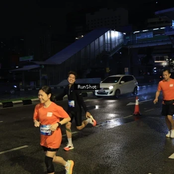 Runner Photo 7896887