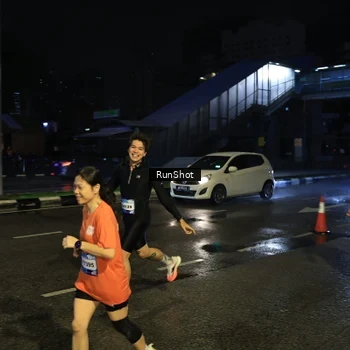 Runner Photo 7896891
