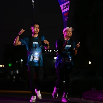 Runner Photo 7896894