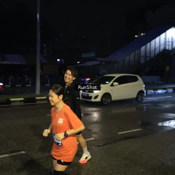 Runner Photo 7896898