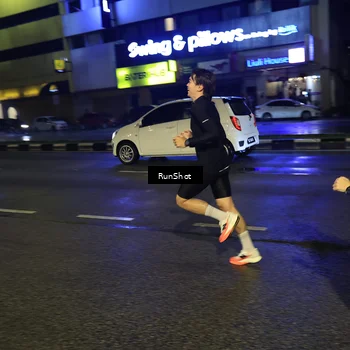 Runner Photo 7896934