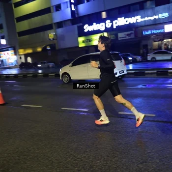 Runner Photo 7896939