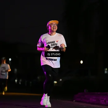 Runner Photo 7896942