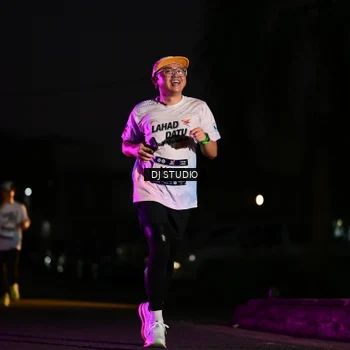 Runner Photo 7896948