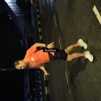 Runner Photo 7896955