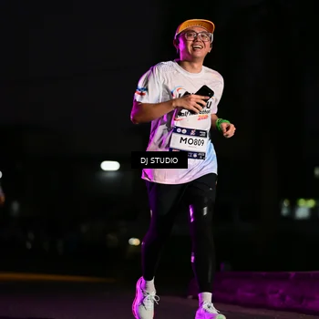 Runner Photo 7896961
