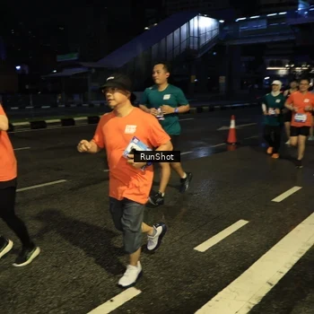 Runner Photo 7896988