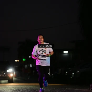 Runner Photo 7897013
